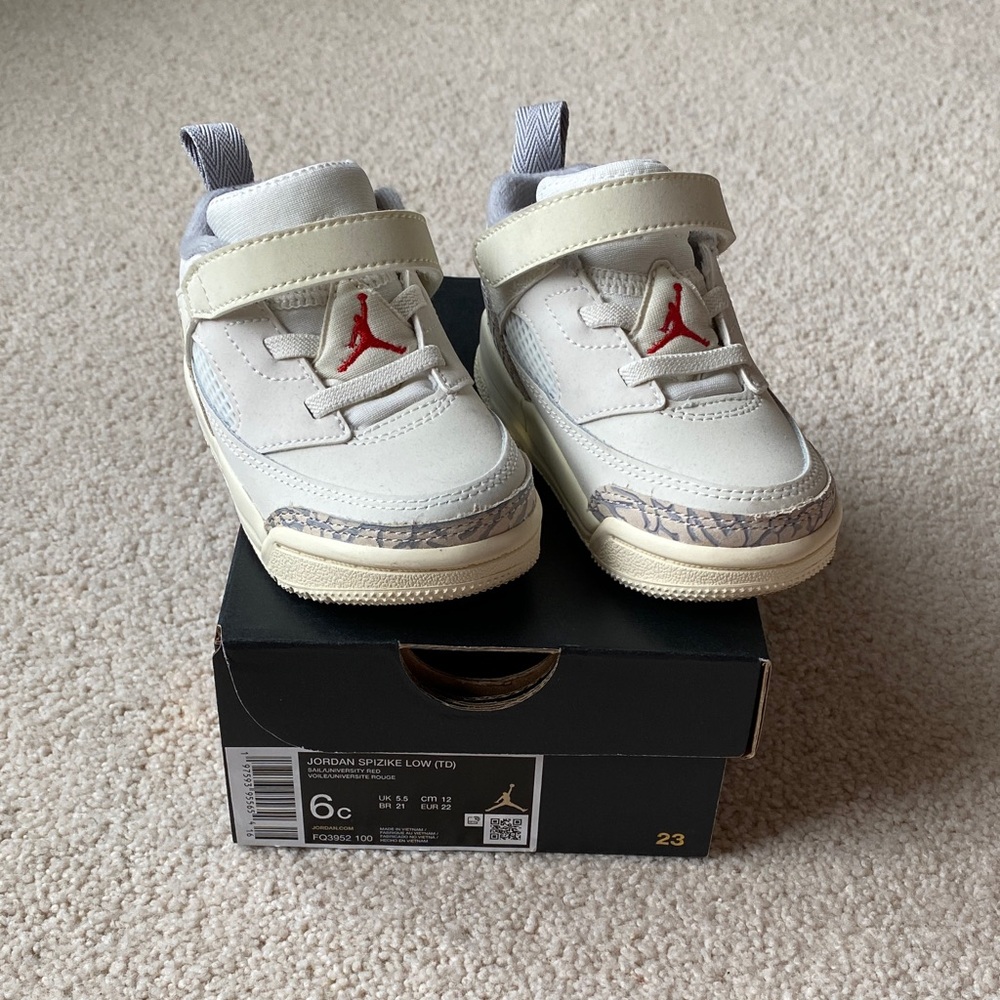 Jordan Kids' Cream and White Sneakers with Red Logo